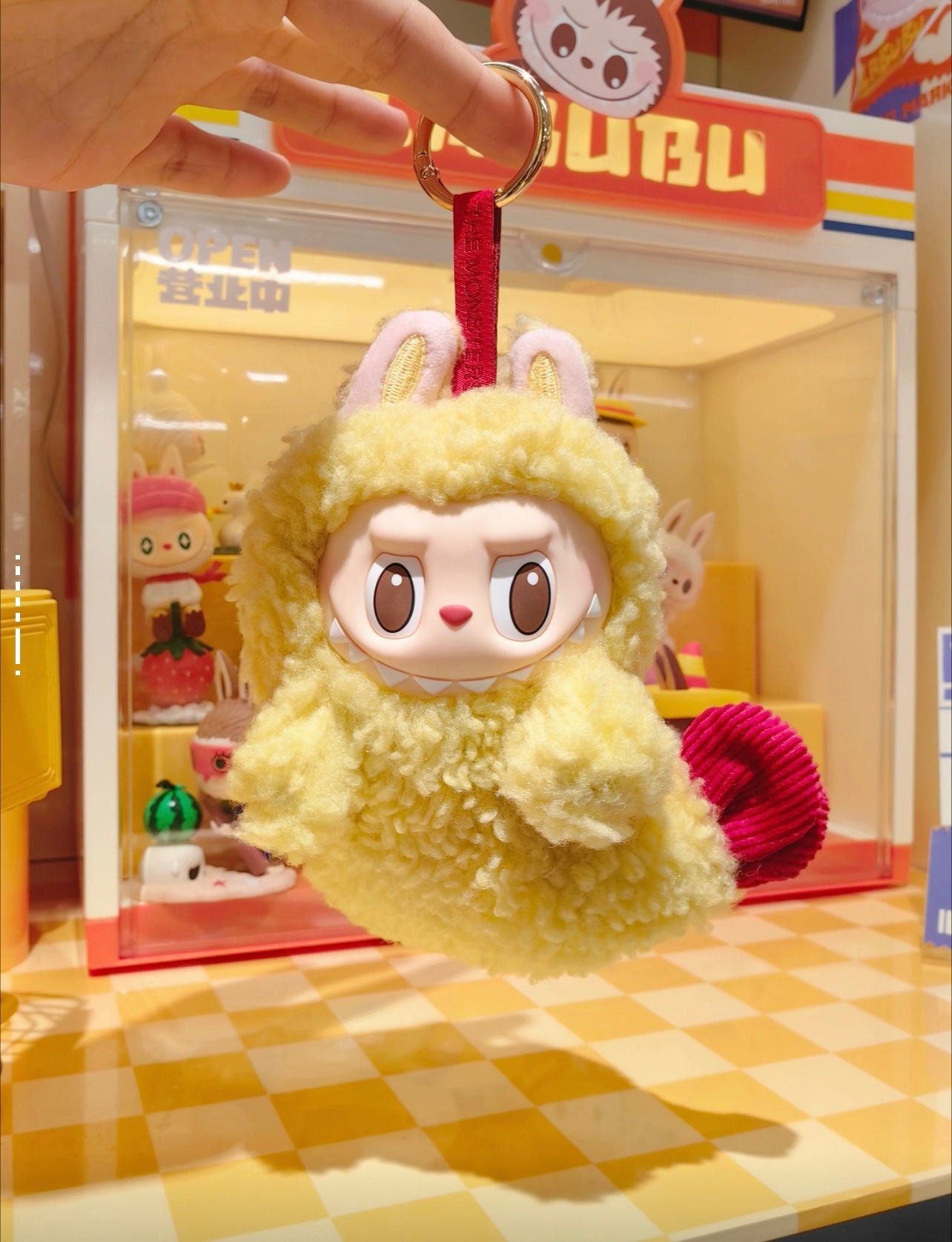 POP MART MONSTERS LABUBU Earphone Case２個 THE MONSTERS Wacky Mart Series-Earphone Case - POP MART